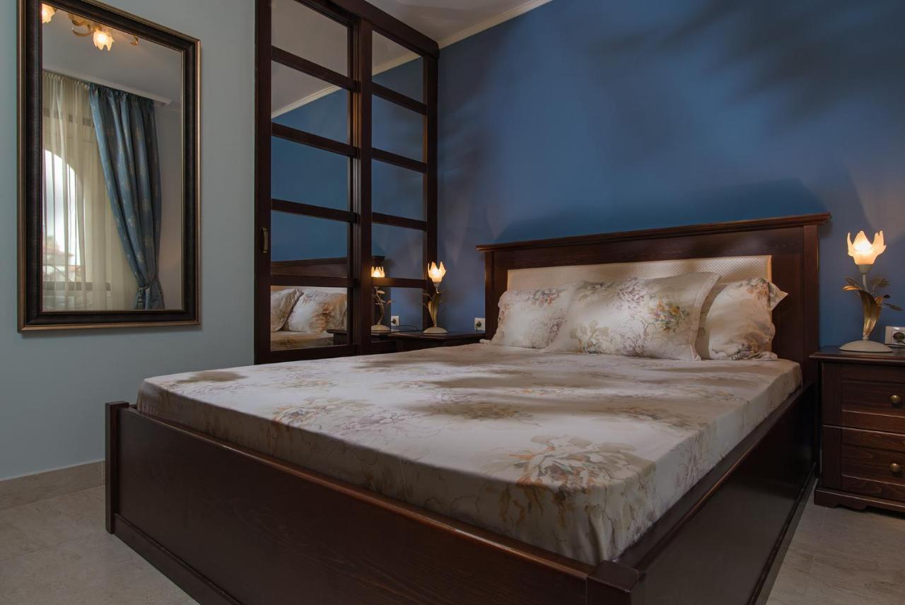 Esteban Vip Residence Club Νεσέμπαρ Εξωτερικό φωτογραφία