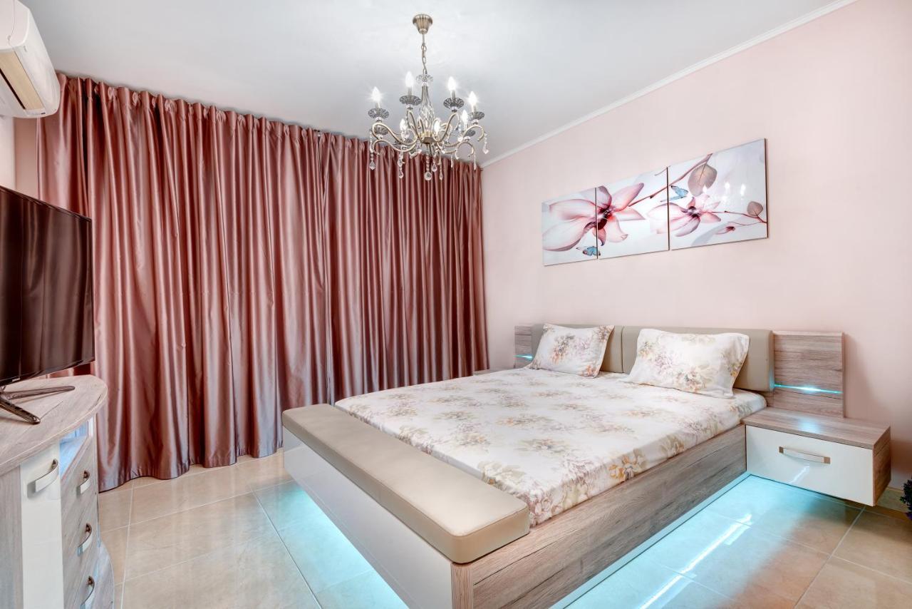 Esteban Vip Residence Club Νεσέμπαρ Εξωτερικό φωτογραφία