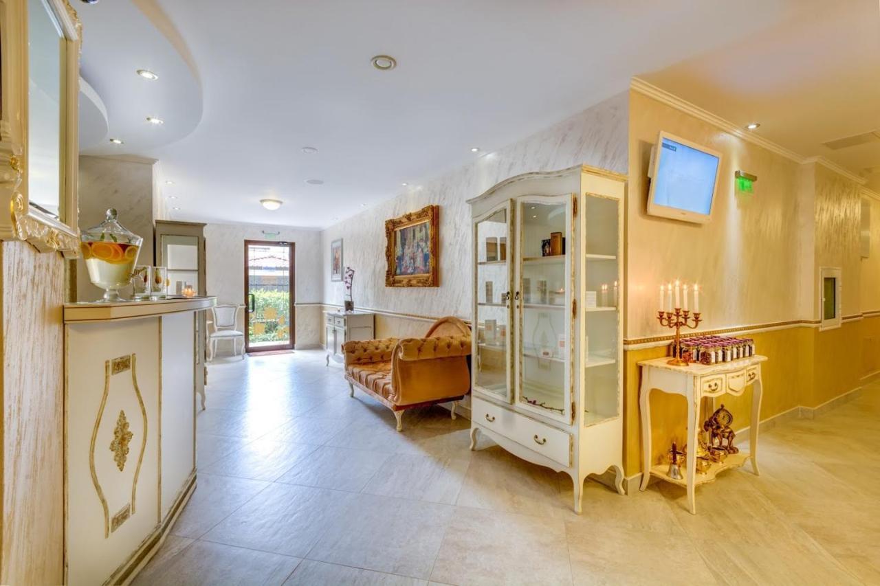 Esteban Vip Residence Club Νεσέμπαρ Εξωτερικό φωτογραφία