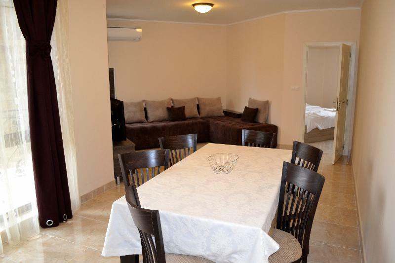 Esteban Vip Residence Club Νεσέμπαρ Εξωτερικό φωτογραφία